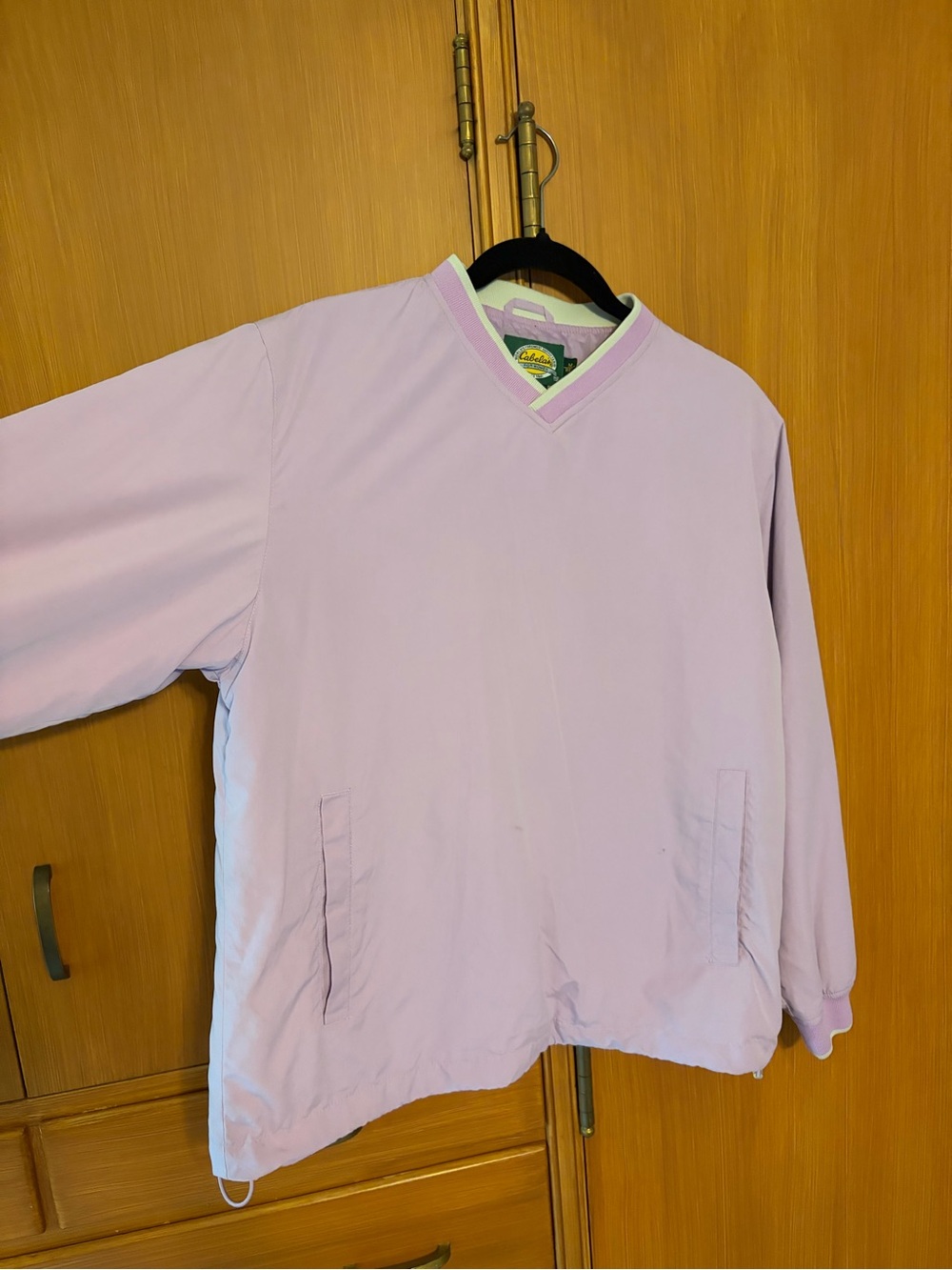 Cabela's Lavender and White V-Neck Pullover